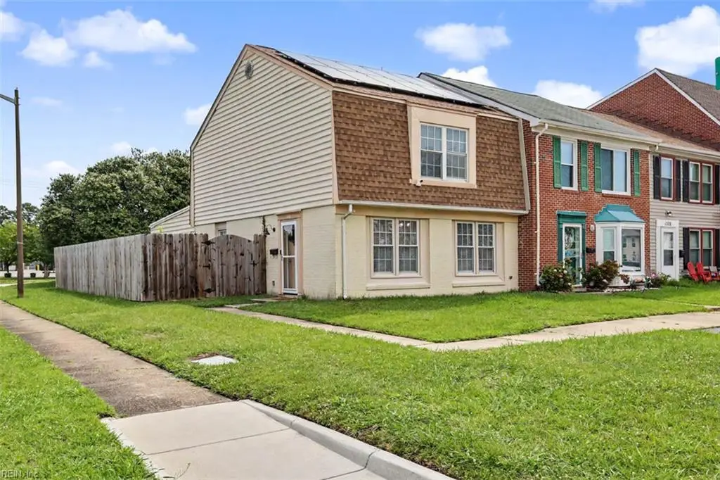 1300 White Birch Lane, Virginia Beach, VA 23453 - #1