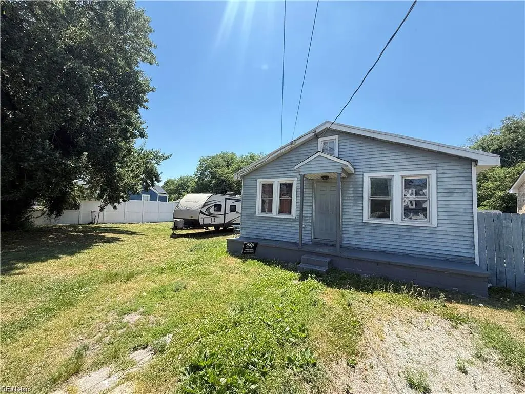 7417 Evelyn T Butts Avenue, Norfolk, VA 23513 - #1