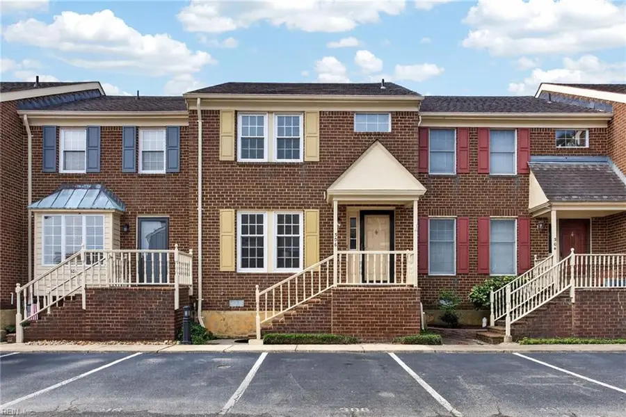 306 Worthington Square, Portsmouth, VA 23704 - #2