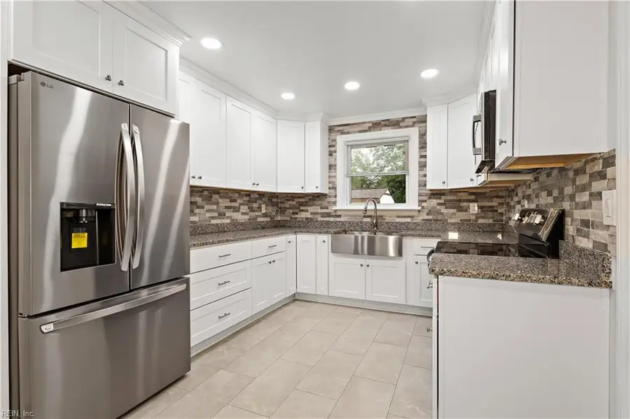 6343 Glenoak Drive, Norfolk, VA 23513 - #2