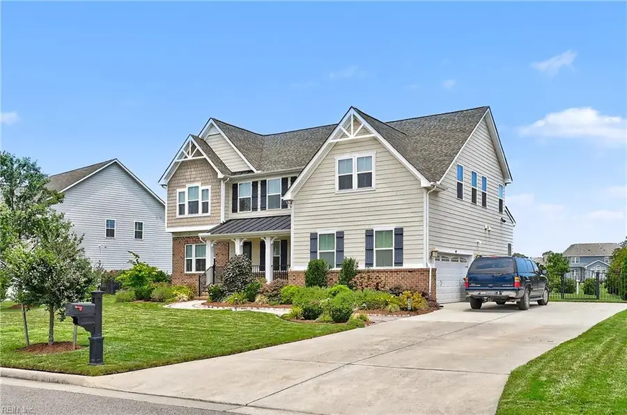 2068 Roger Mcclung Lane, Virginia Beach, VA 23456 - #2