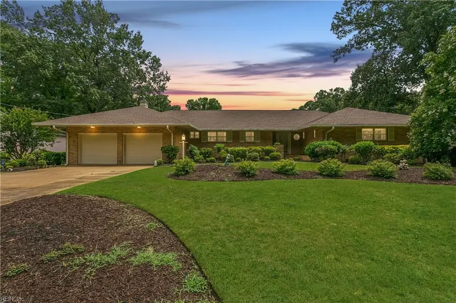 25 Garland Drive, Newport News, VA 23606 - #2
