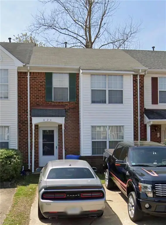 824 Nottaway Drive, Chesapeake, VA 23320 - #1