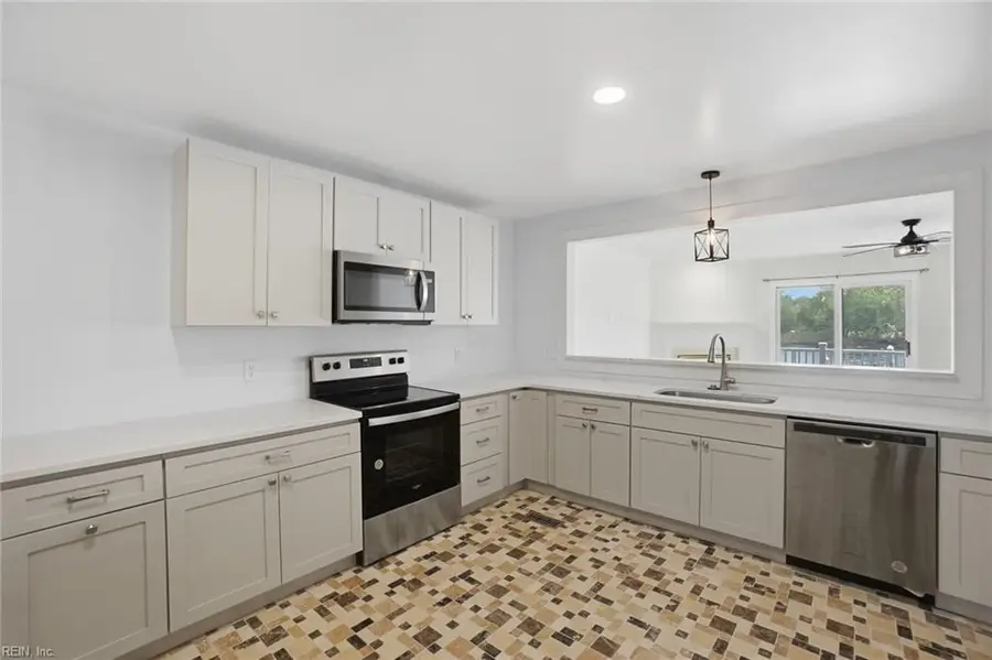 143 Harbor Watch Drive, Chesapeake, VA 23320 - #2