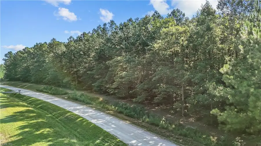14 Fox Chase Drive, Dendron, VA 23839 - #3