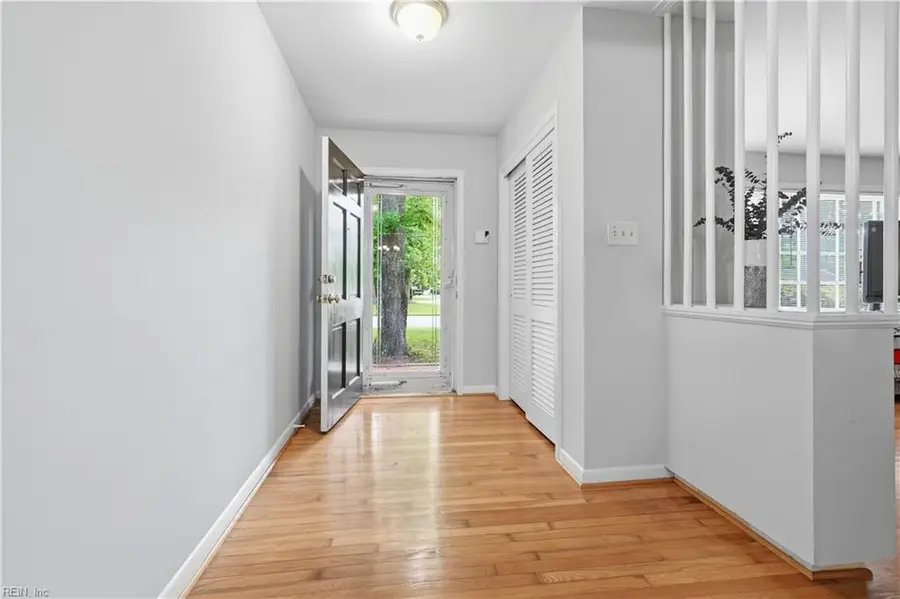 533 Kings Grant Road, Virginia Beach, VA 23452 - #3