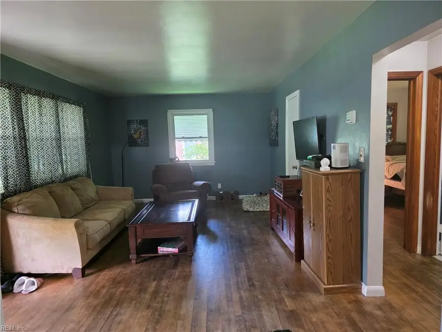 1230 Myrtle Ave Avenue, Chesapeake, VA 23325 - #2