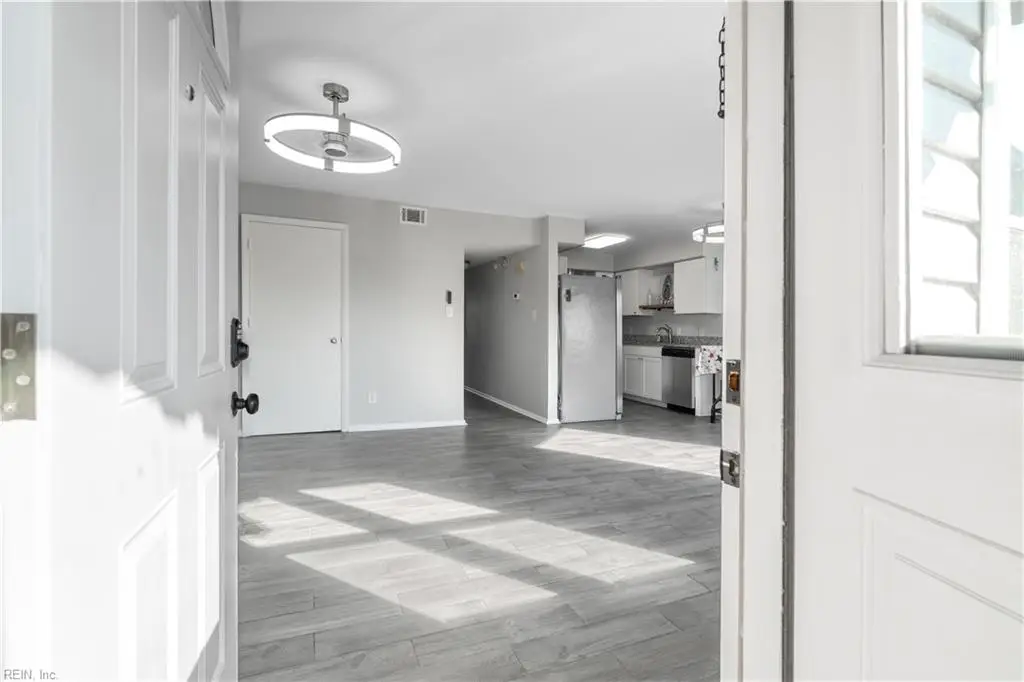 1326 W Ocean View Avenue #F, Norfolk, VA 23503 - #1
