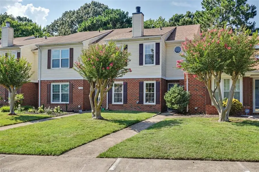 668 Hollomon Drive, Hampton, VA 23666 - #3