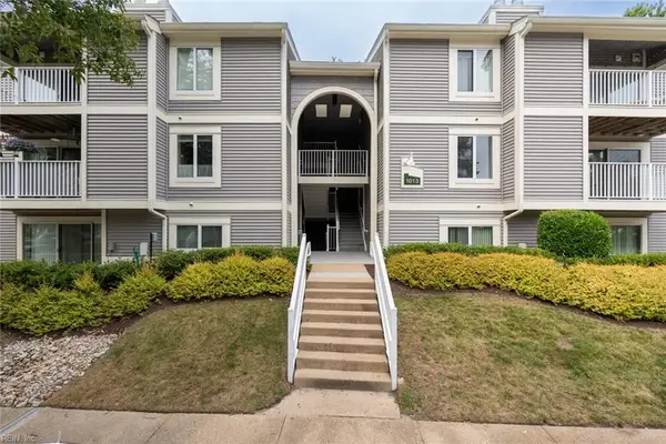 1013 Autumn Woods Lane #103, Virginia Beach, VA 23454