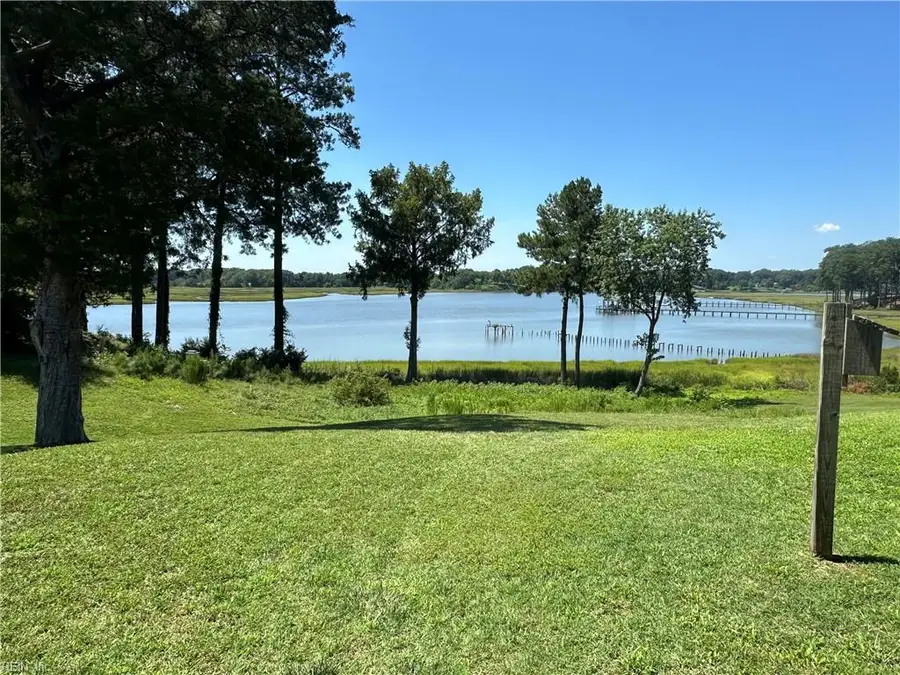 103 Beale Avenue, Smithfield, VA 23430 - #3
