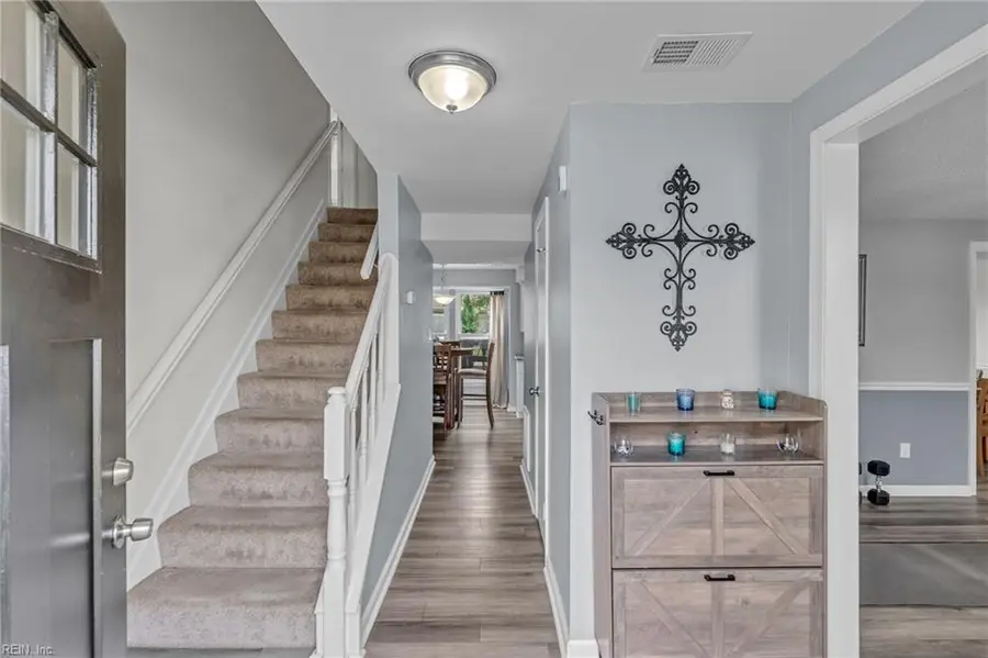 1041 Gauguin Drive, Virginia Beach, VA 23454 - #2