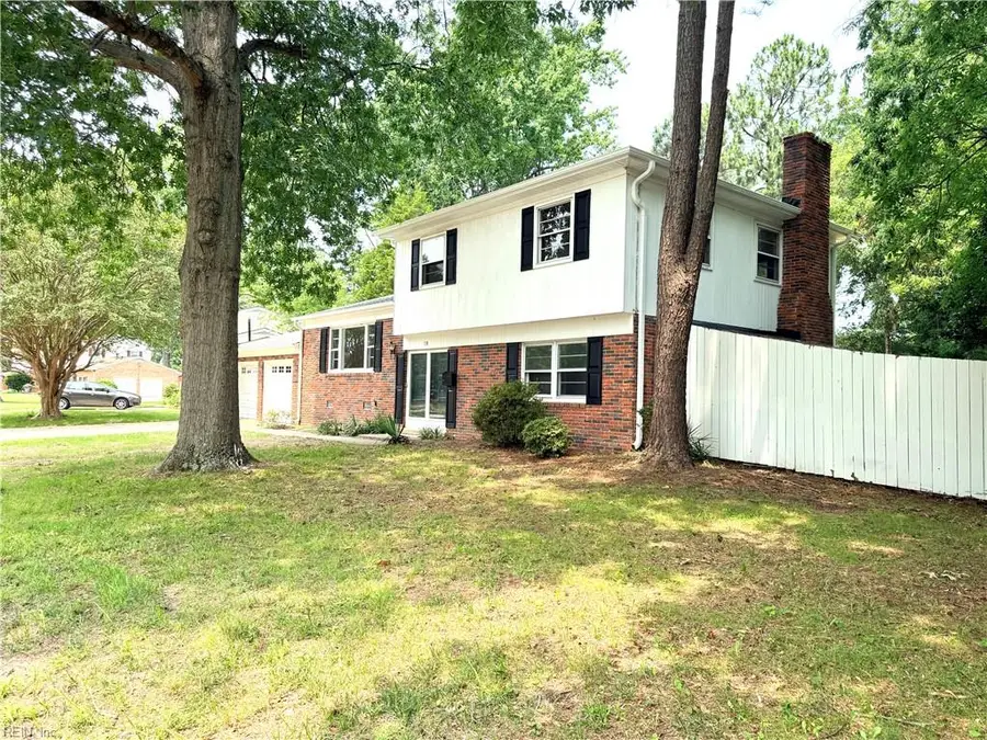 118 Tanglewood Drive, Hampton, VA 23666 - #2