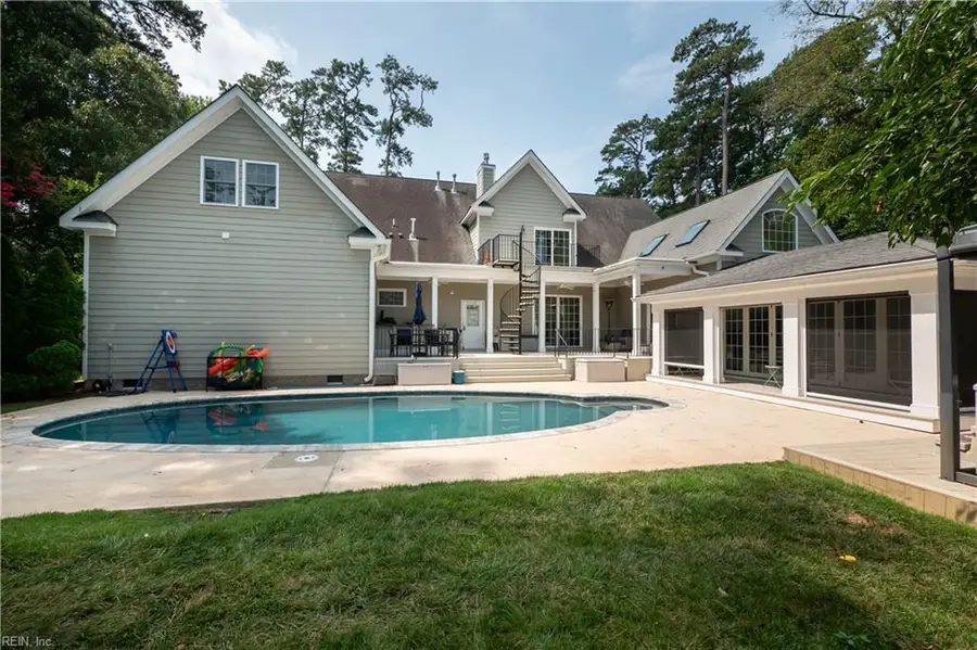121 Pinewood Road, Virginia Beach, VA 23451 - #2