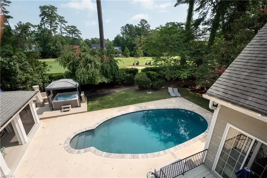 121 Pinewood Road, Virginia Beach, VA 23451 - #3