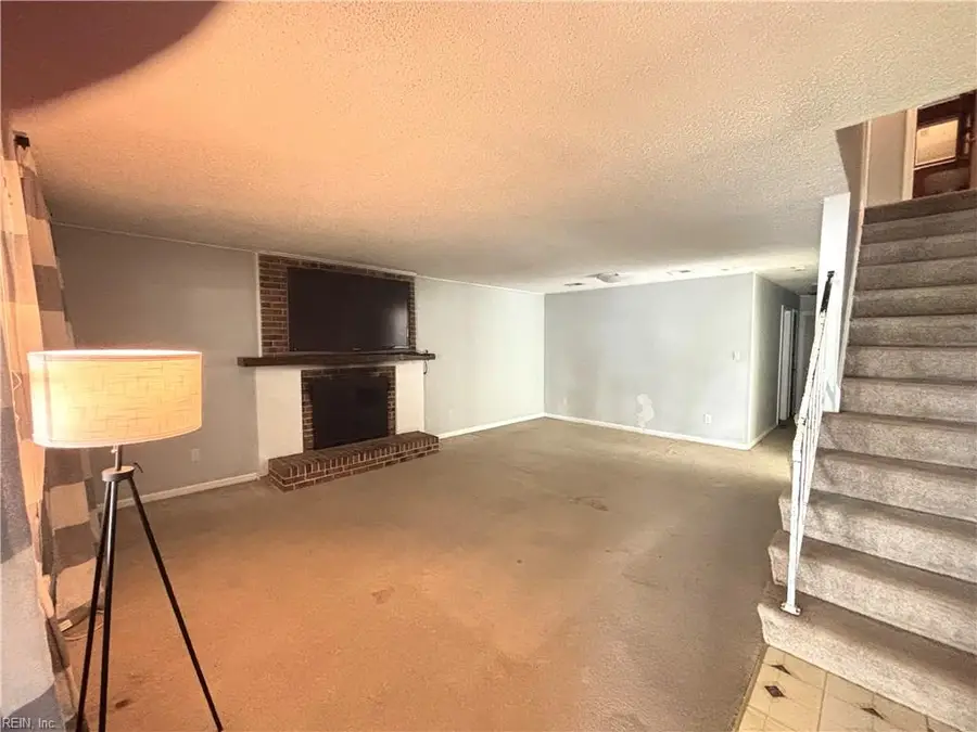 3904 Peridot Place, Virginia Beach, VA 23456 - #2