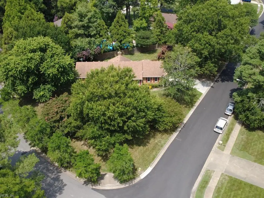 4248 Cheswick Lane, Virginia Beach, VA 23455 - #3