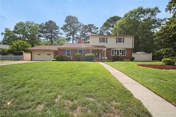 833 Simpkins Lane, Virginia Beach, VA 23454