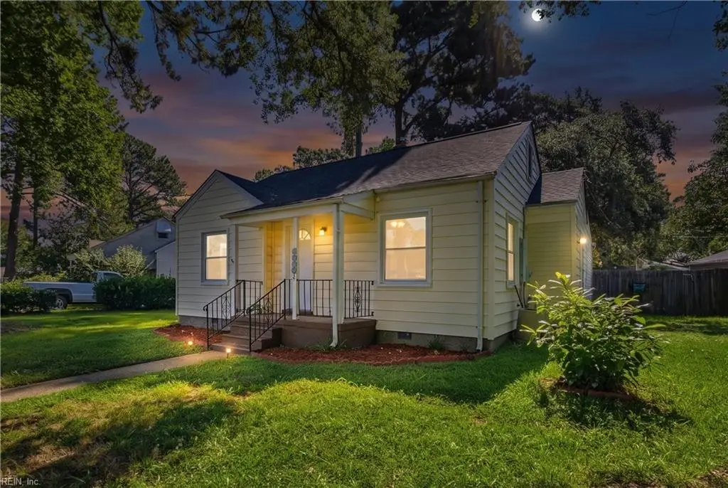703 Laurel Avenue, Chesapeake, VA 23325 - #1