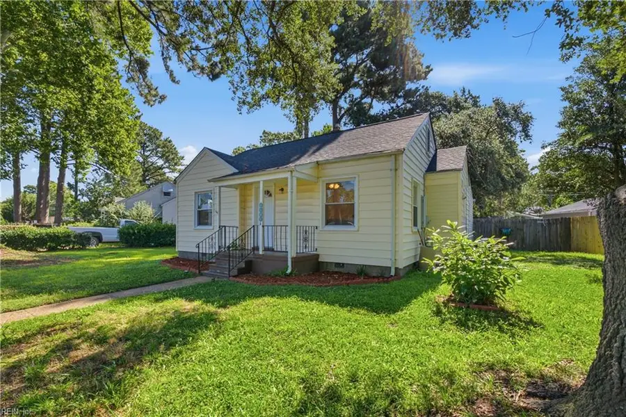 703 Laurel Avenue, Chesapeake, VA 23325 - #3