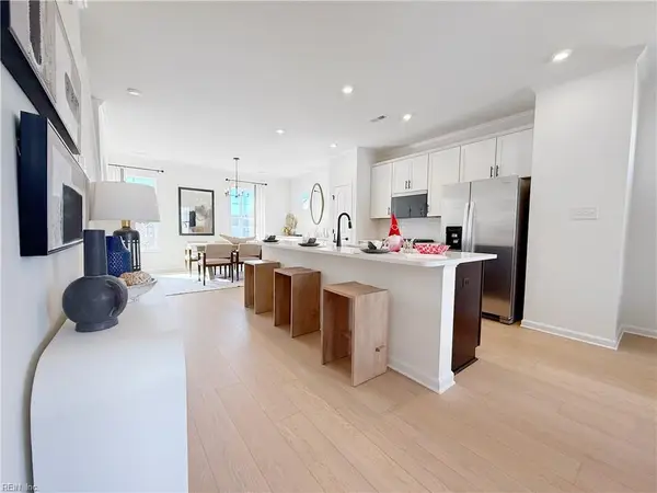 2010 Melbourne Street, Newport News, VA 23608