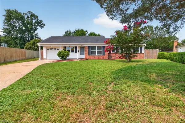 457 Carnegie Court, Virginia Beach, VA 23452