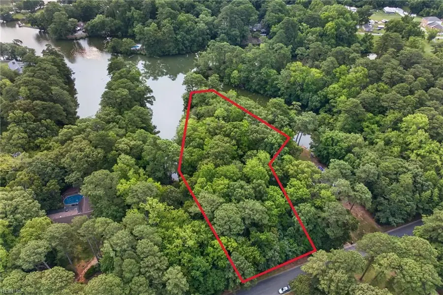 1624 W Adams Drive, Suffolk, VA 23436 - #3