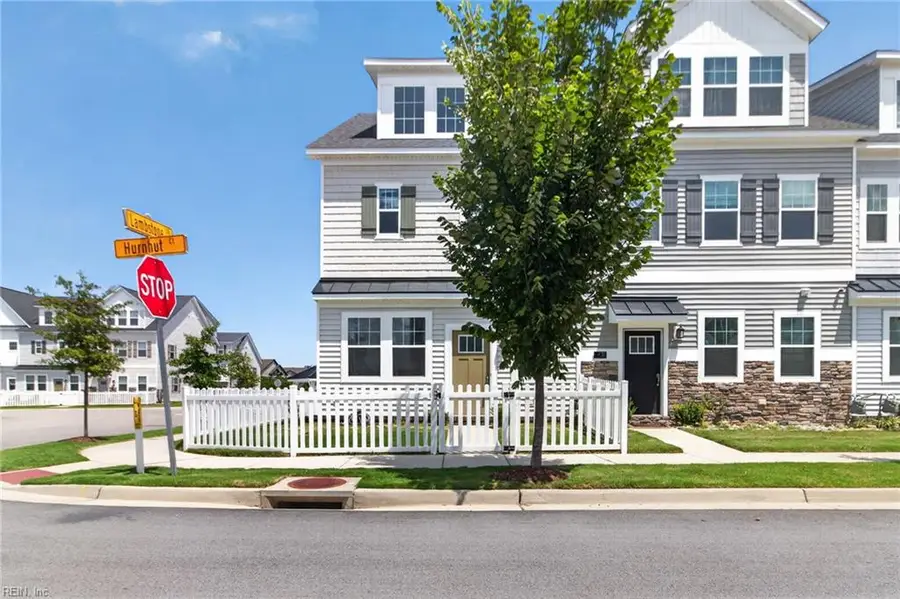 433 Asuza Street, Chesapeake, VA 23323 - #3
