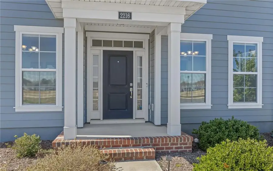 2216 Hampton Roads Parkway, Chesapeake, VA 23321 - #3