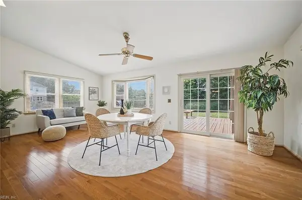 3505 Kings Lake Drive, Virginia Beach, VA 23452