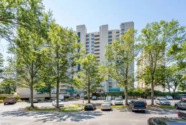 7501 River Road #14A, Newport News, VA 23607