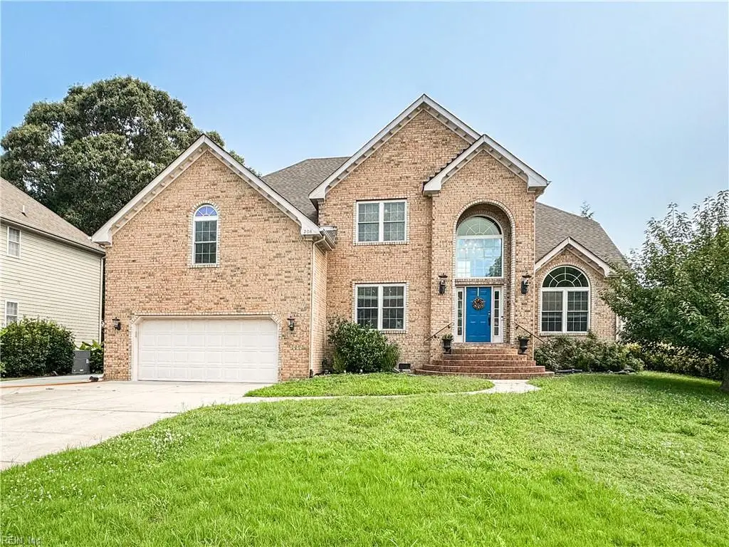 208 Leicester Court, Chesapeake, VA 23322 - #1