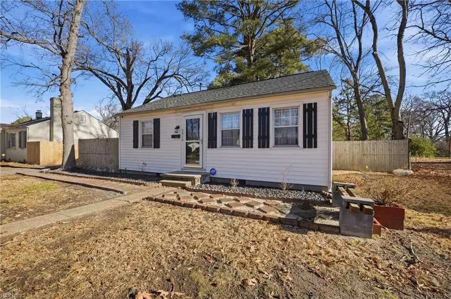 5912 Andrew Place, Newport News, VA 23605 - #2