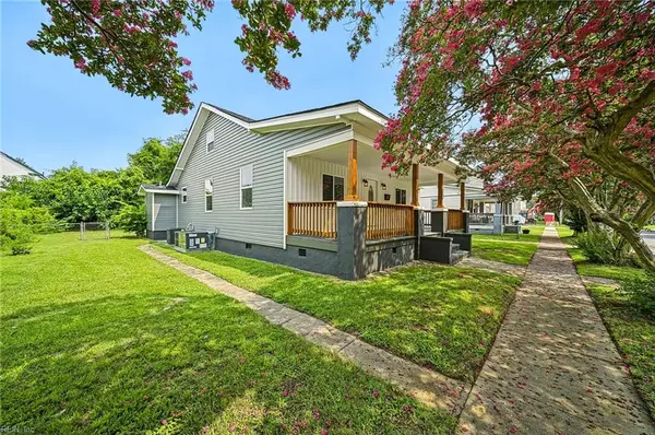 1907 Azalea Avenue, Portsmouth, VA 23704