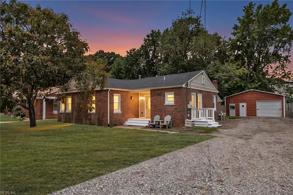 104 Oak Street, Yorktown, VA 23693