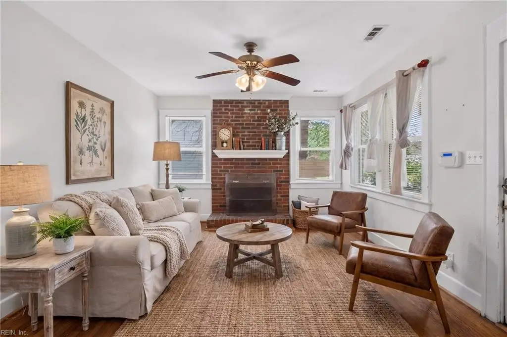 3820 Lenoir Circle, Norfolk, VA 23513 - #1