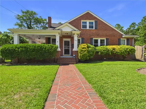 4127 W Greenway Court, Portsmouth, VA 23707