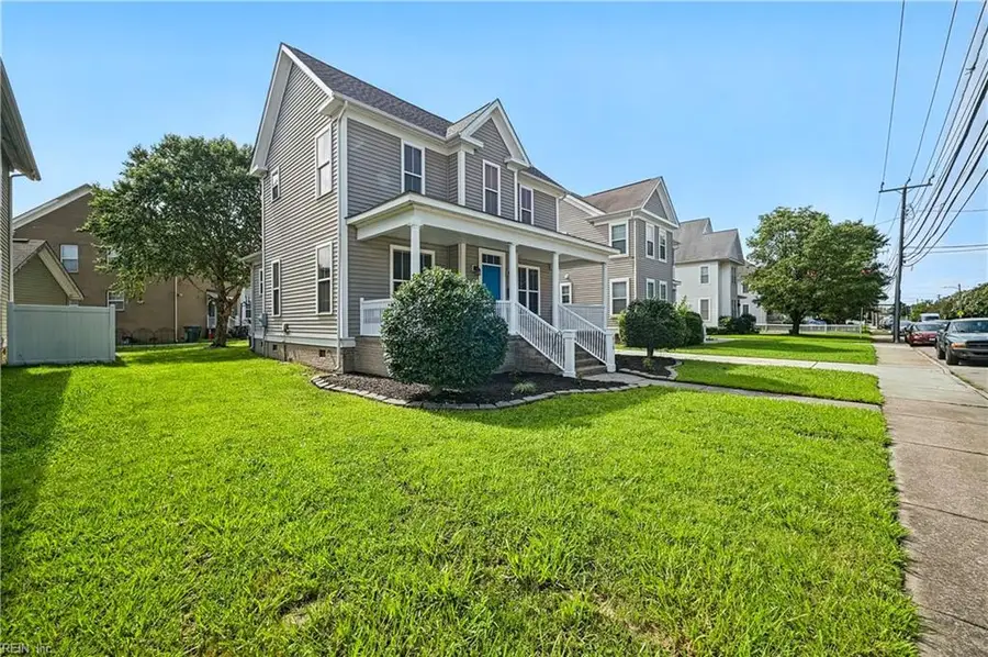 810 S Main St Street, Norfolk, VA 23523 - #2