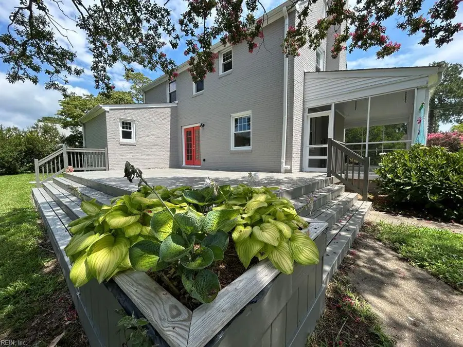 301 Grayson Street, Portsmouth, VA 23707 - #3