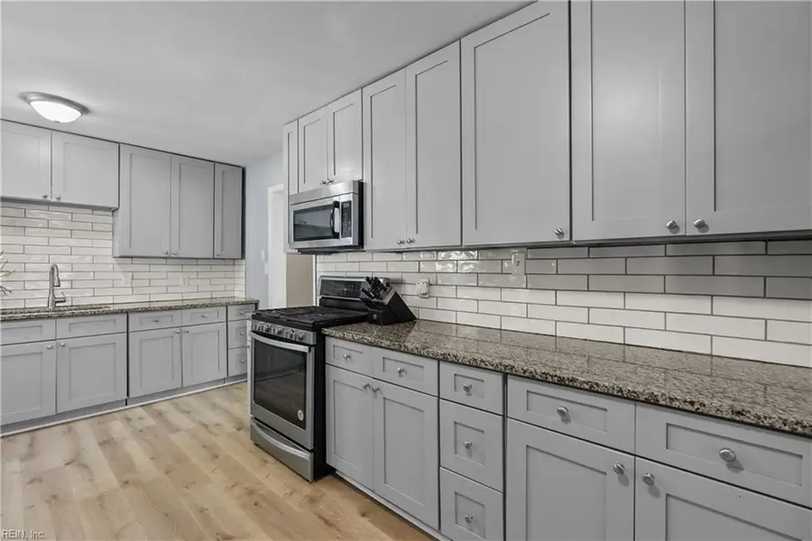 48 Cornwall Terrace, Hampton, VA 23666 - #2