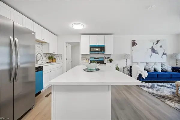 2521 Lynnriver Drive, Virginia Beach, VA 23452