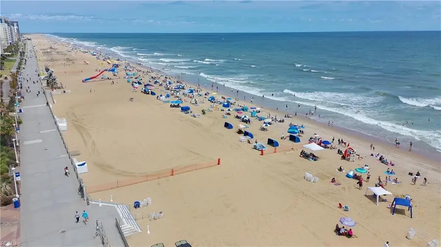320 30th Street, Virginia Beach, VA 23451 - #2