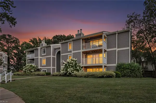 1012 Autumn Woods Lane #103, Virginia Beach, VA 23454