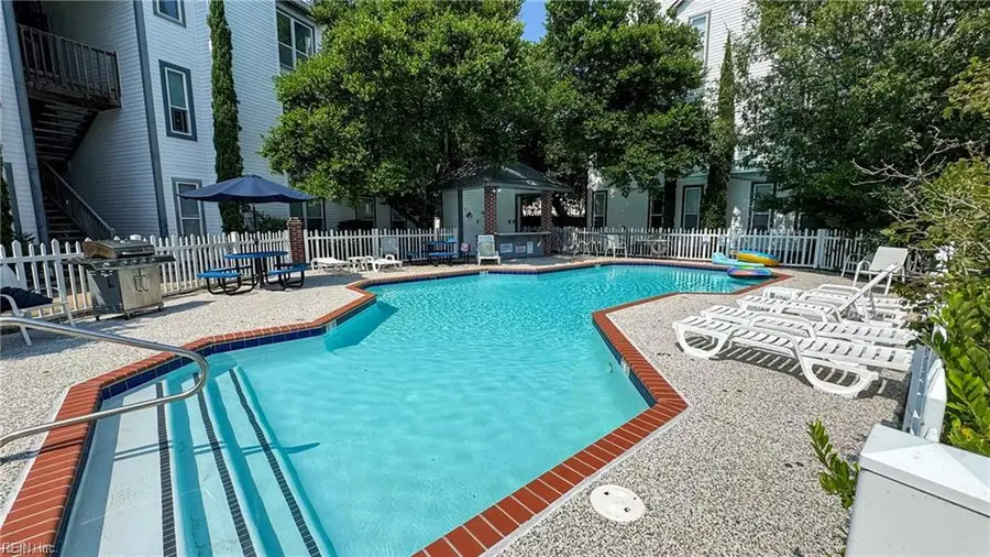 3204 Jade Court #104, Virginia Beach, VA 23451 - #2