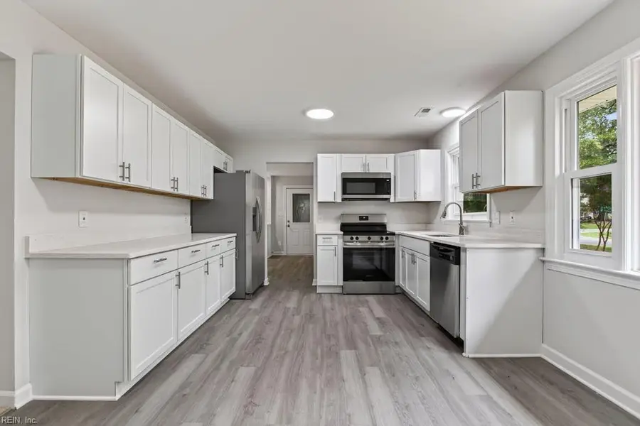 404 Ella Taylor Road, Yorktown, VA 23692 - #3