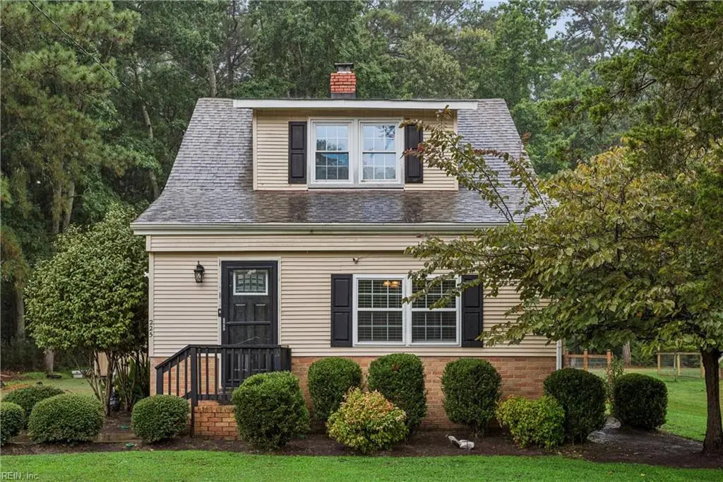 225 Hunts Neck Road, Poquoson, VA 23662 - #1