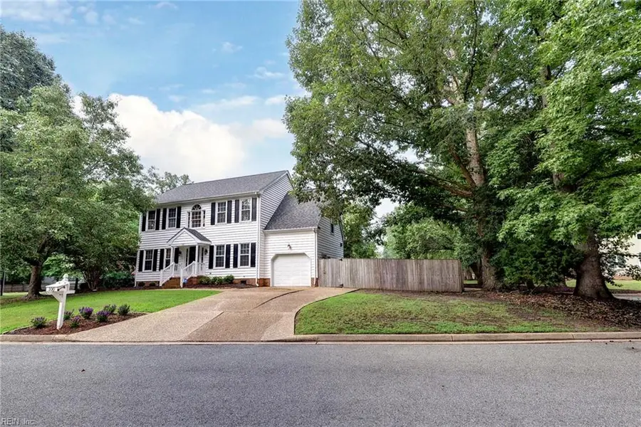 100 E Wedgwood Drive, Yorktown, VA 23693 - #2