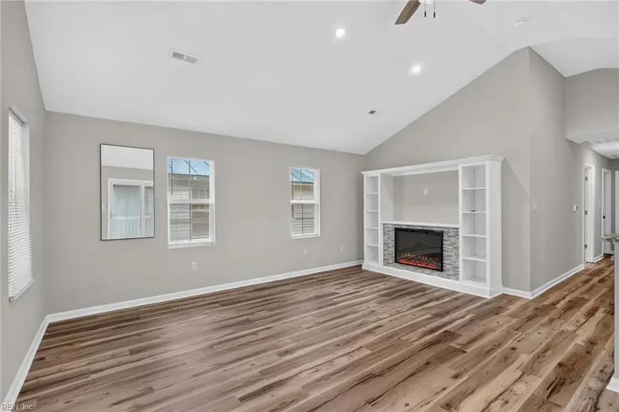 300 Fuller Street, Suffolk, VA 23434 - #3