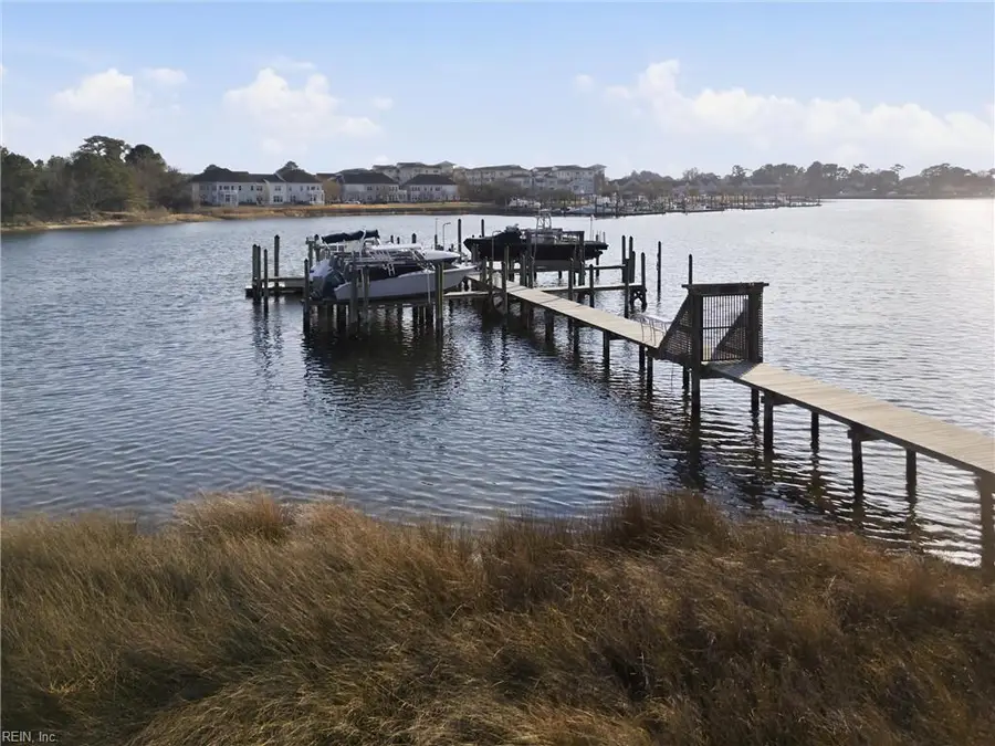 4206 Pretty Lake Avenue #B, Norfolk, VA 23518 - #2