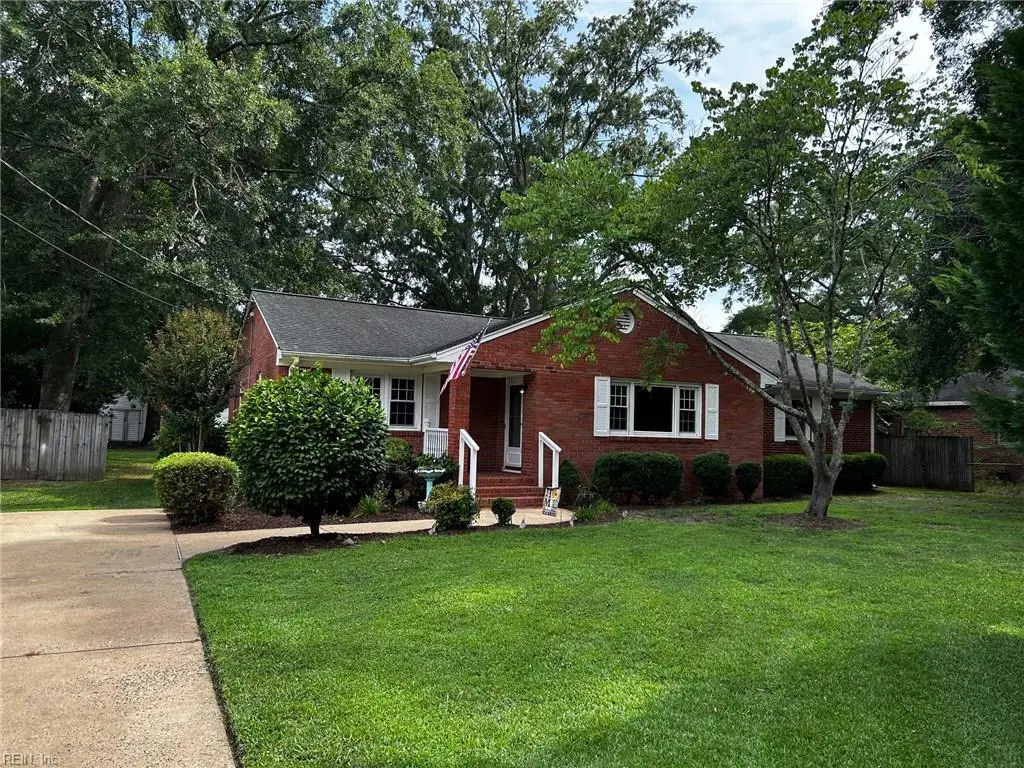 145 Hurdle Dr Drive, Chesapeake, VA 23322 - #1